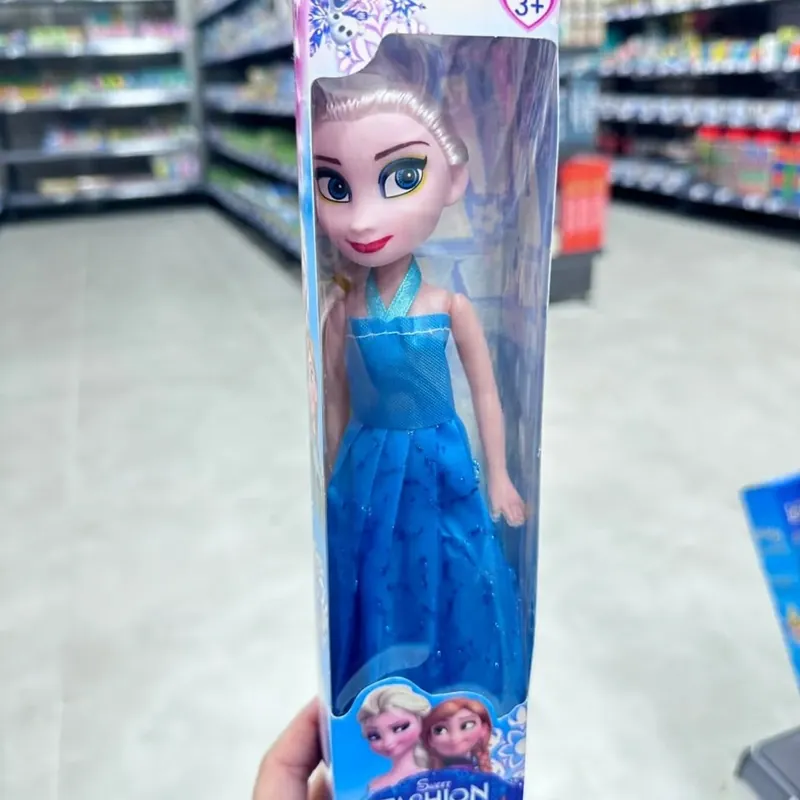 Lalka Sweet Fashion w niebieskiej błyszczącej sukni PK12798 Nie przegap