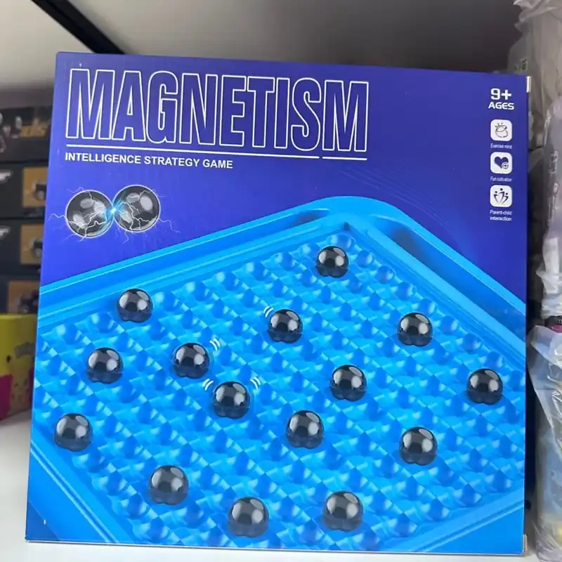 Gra strategiczna Magnetism PK12847 z kulkami magnetycznymi Wyprzedaż