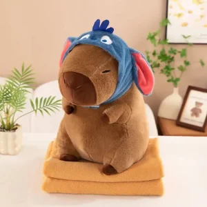 Tani Maskotka Kapibara na Kocyku w Przebraniu Stitch - Zestaw 2w1