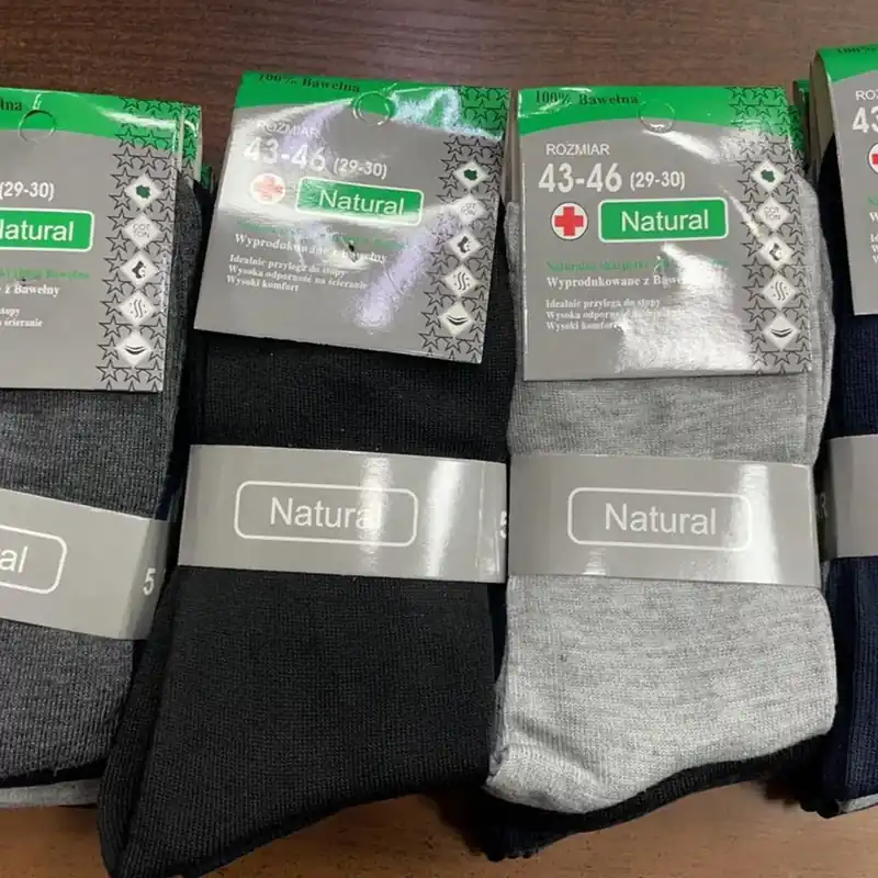 Wyjątkowa oferta Skarpetki męskie Natural 43-46 i 44-49, szare/czarne