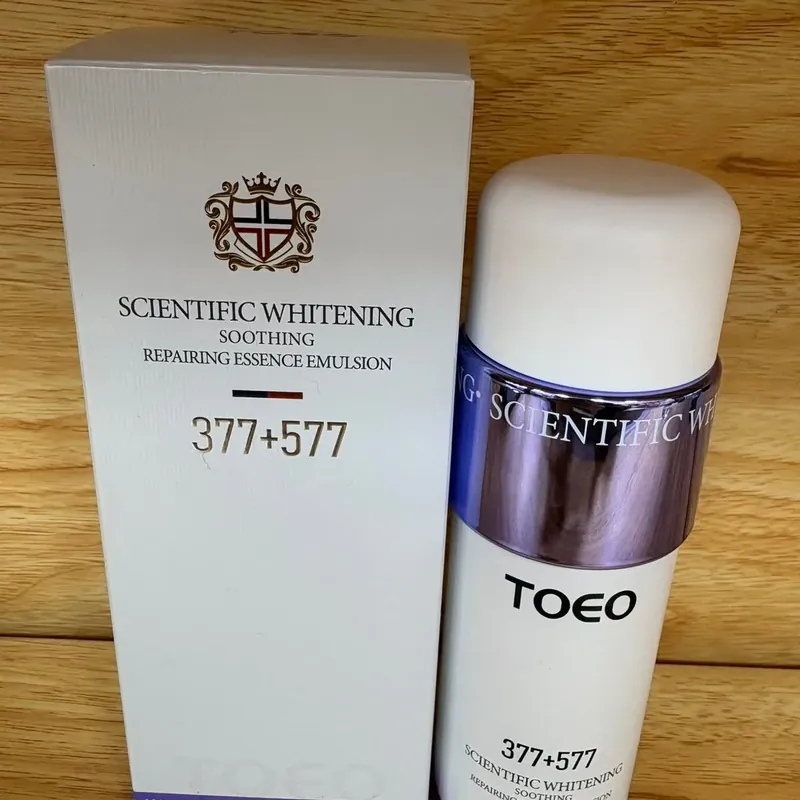 Darmowy zwrot Mleczko Nawilżające Essence do Twarzy Scientific Whitening 35ml