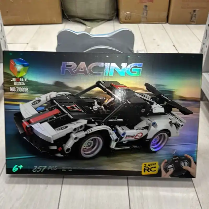 Zestaw klocków RC Racing Car 973 pcs Tylko do końca tygodnia