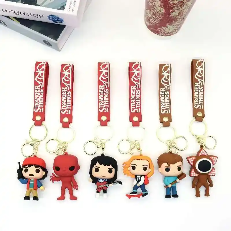 Ekspresowa dostawa Breloki Stranger Things - 6 figurek PVC z postaciami
