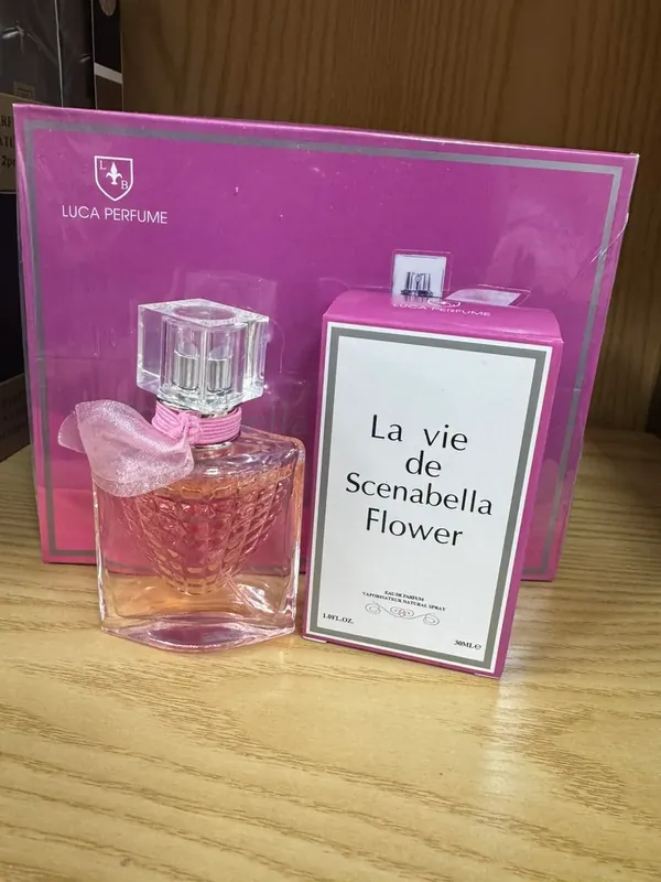 Perfumy La Vie de Scenabella Flower 30ml Luca Perfume Bestseller